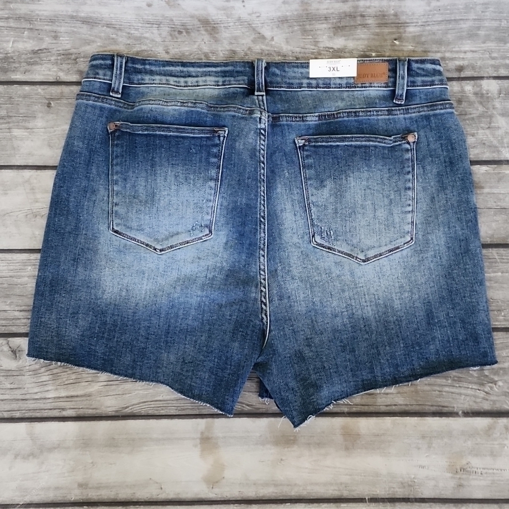 NWT Judy Blue Half Cuffed Shorts - Style 150019 Sz 3XL 22W-24W - Picture 7 of 7